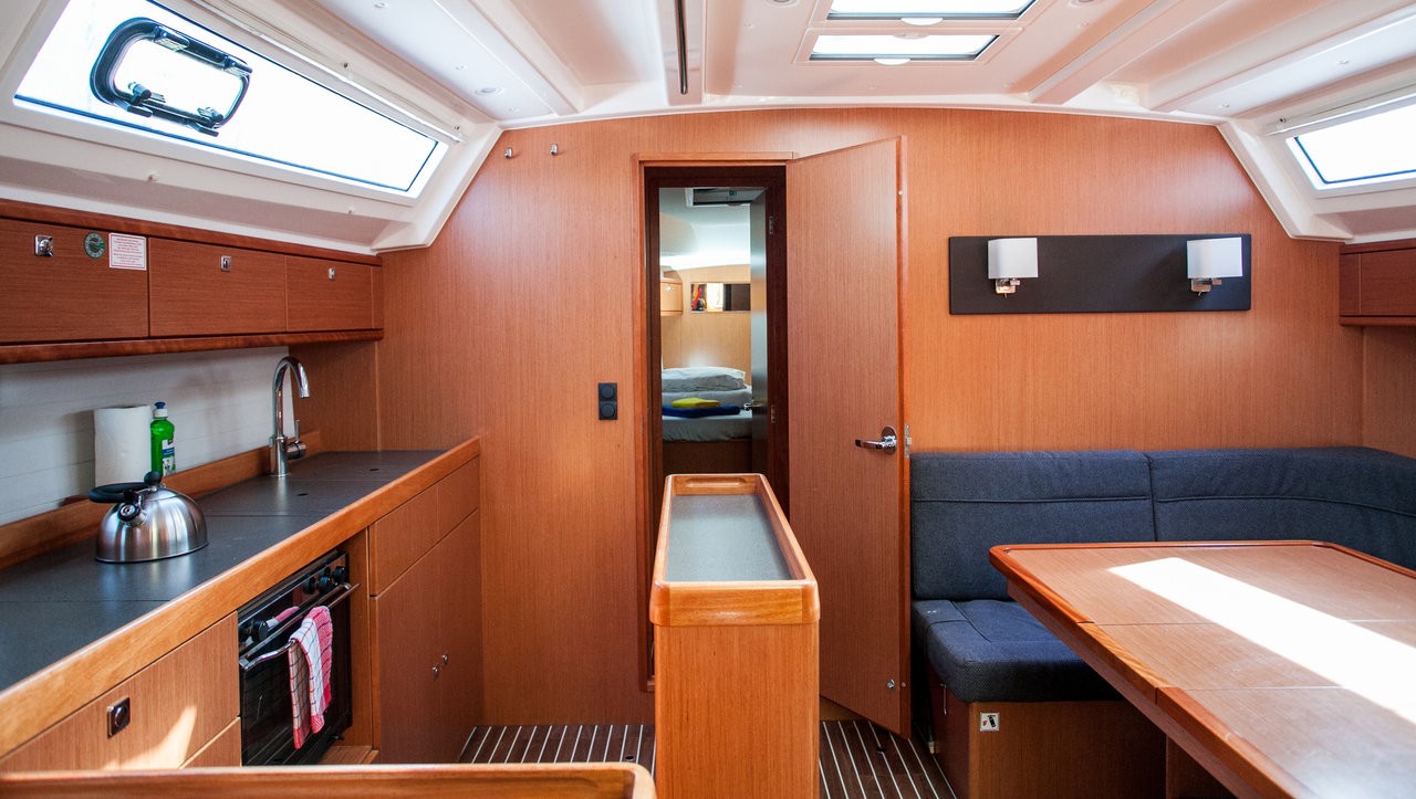 Bavaria Cruiser 46, Easy Point | Yacht Charter Croatia