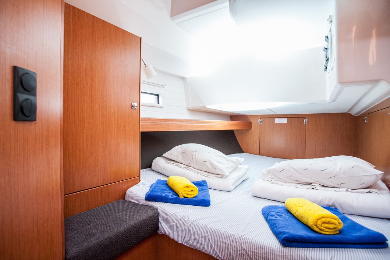 Bavaria Cruiser 46, Easy Point | Yacht Charter Croatia