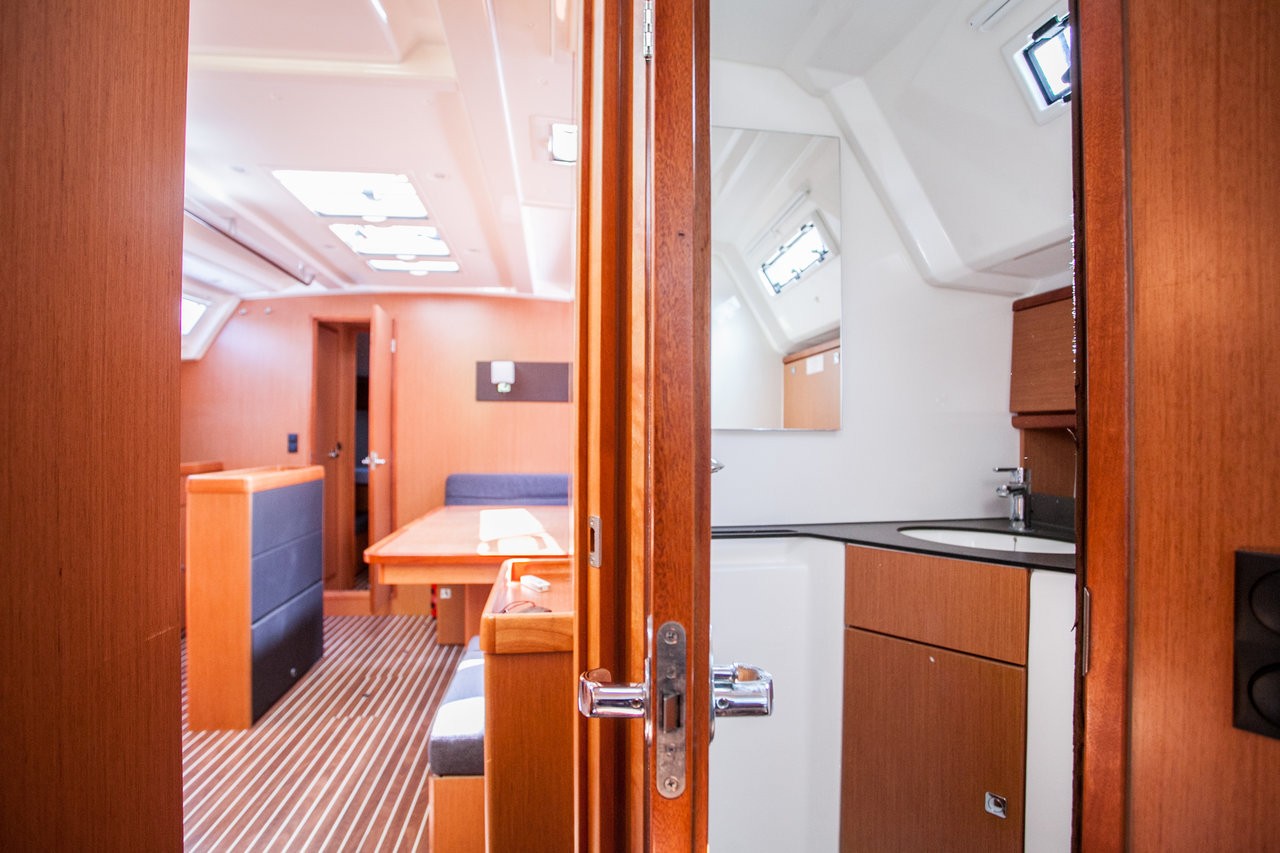 Bavaria Cruiser 46, Easy Point | Yacht Charter Croatia