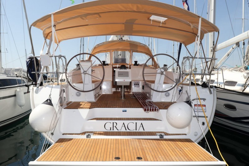 Bavaria Cruiser 46, Gracia | Yachtcharter Kroatien