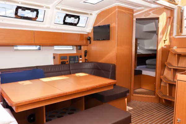 Bavaria Cruiser 46, Gracia | Yachtcharter Kroatien