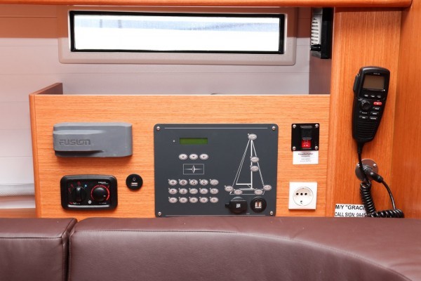 Bavaria Cruiser 46, Gracia | Yachtcharter Kroatien