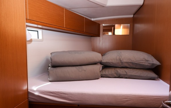 Bavaria Cruiser 46, Gracia | Yacht Charter Croatia