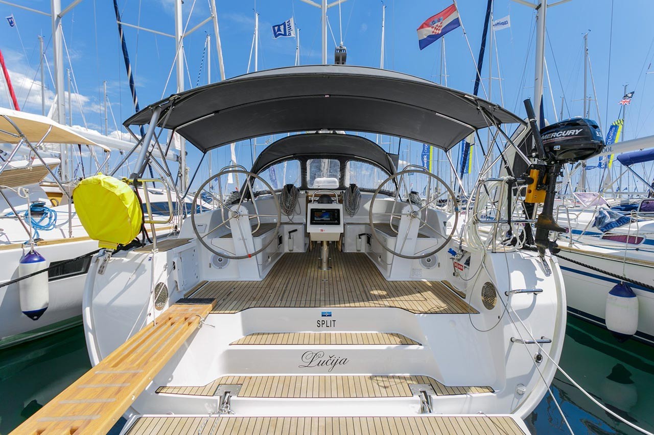 Bavaria Cruiser 46, Lučija | Yachtcharter Kroatien