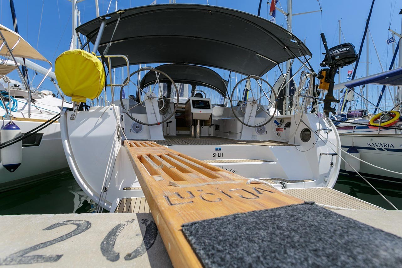 Bavaria Cruiser 46, Lučija | Yachtcharter Kroatien