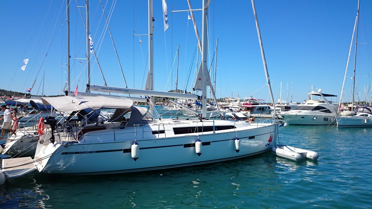 Bavaria Cruiser 46, MH 49 | Yacht Charter Croatia