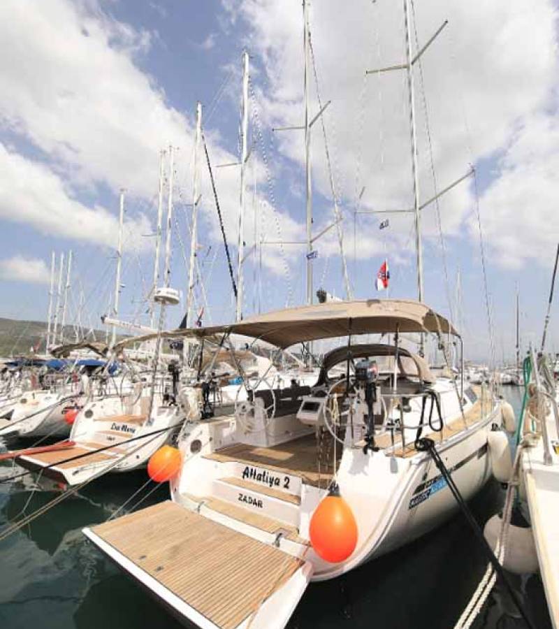 Bavaria Cruiser 46, Attalya 2 | Yacht Charter Croatia
