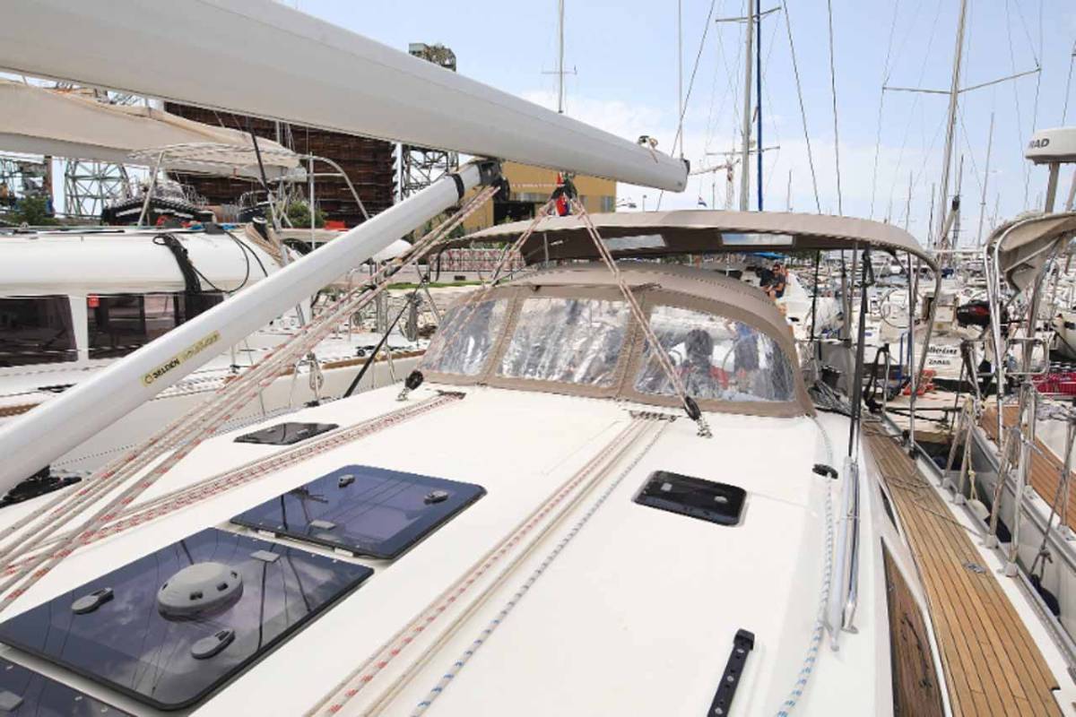 Bavaria Cruiser 46, Attalya 2 | Yacht Charter Croatia