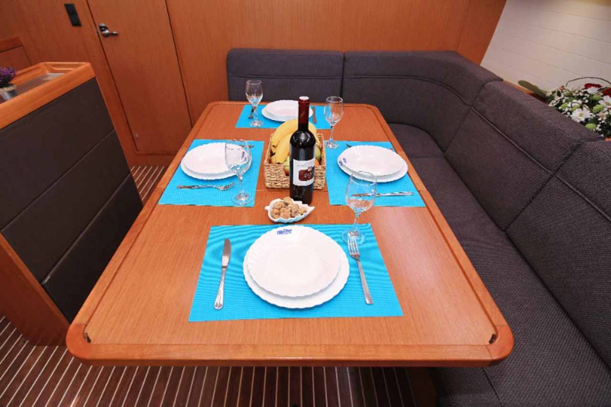 Bavaria Cruiser 46, Attalya 2 | Yacht Charter Croatia