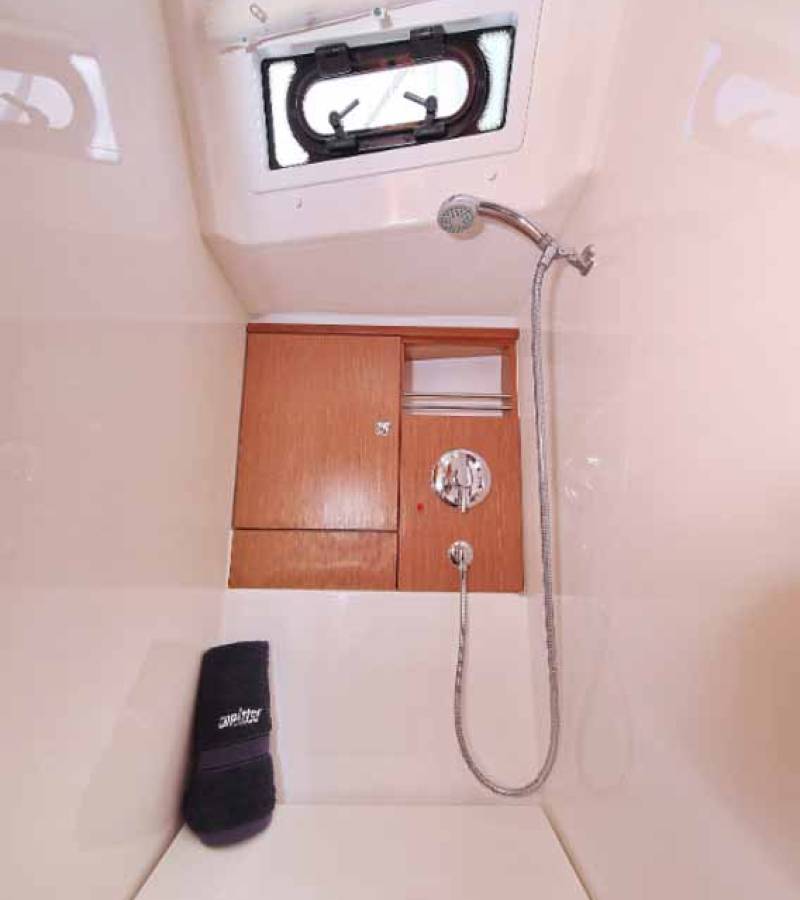 Bavaria Cruiser 46, Attalya 2 | Yacht Charter Croatia