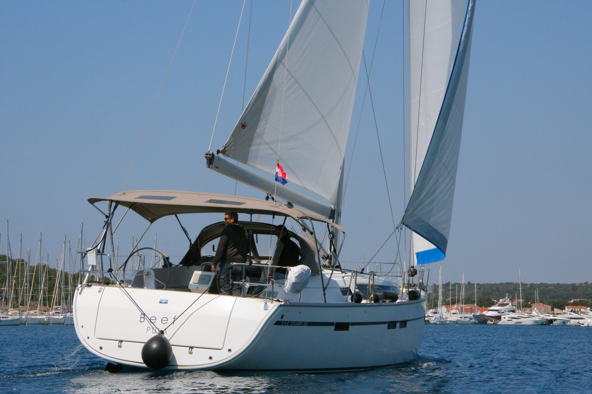 Bavaria Cruiser 46, Beef | Yachtcharter Kroatien