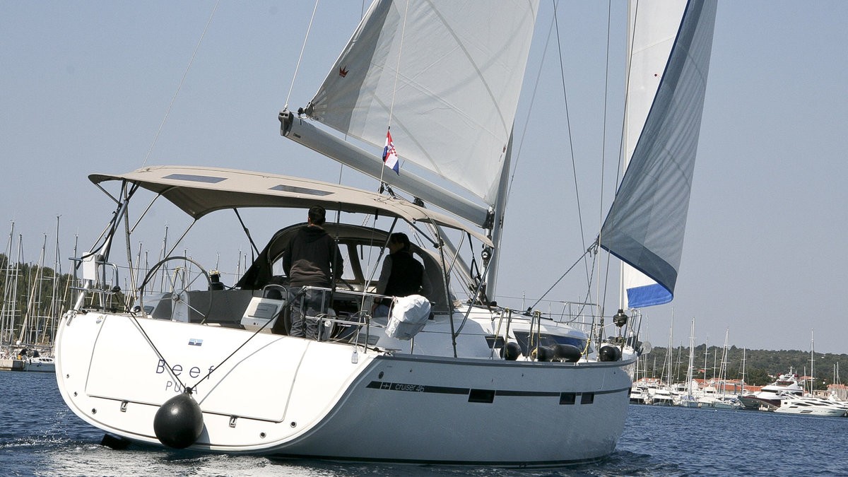 Bavaria Cruiser 46, Beef | Yacht Charter Croatia
