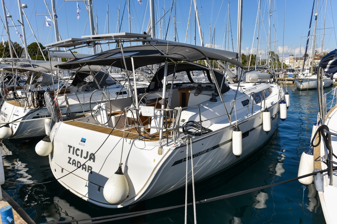 Bavaria Cruiser 46, Ticija | Yacht Charter Croatia