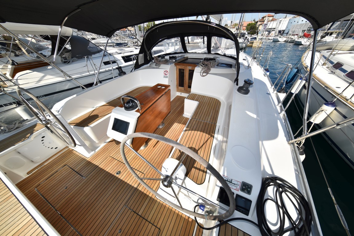 Bavaria Cruiser 46, Ticija | Yacht Charter Croatia