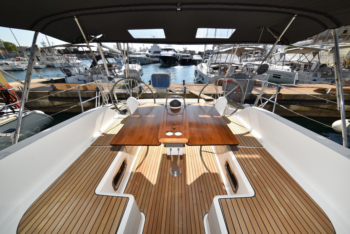 Bavaria Cruiser 46, Ticija | Yacht Charter Croatia