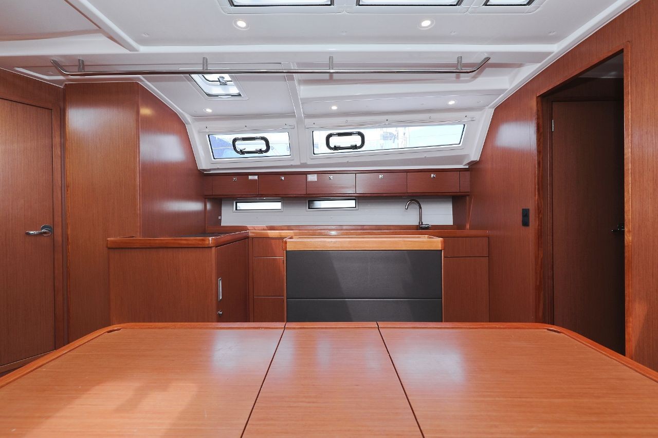 Bavaria Cruiser 46, Ticija | Yacht Charter Croatia