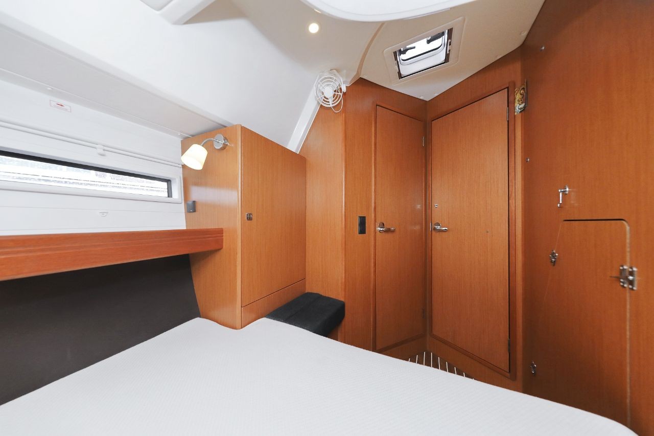 Bavaria Cruiser 46, Ticija | Yacht Charter Croatia