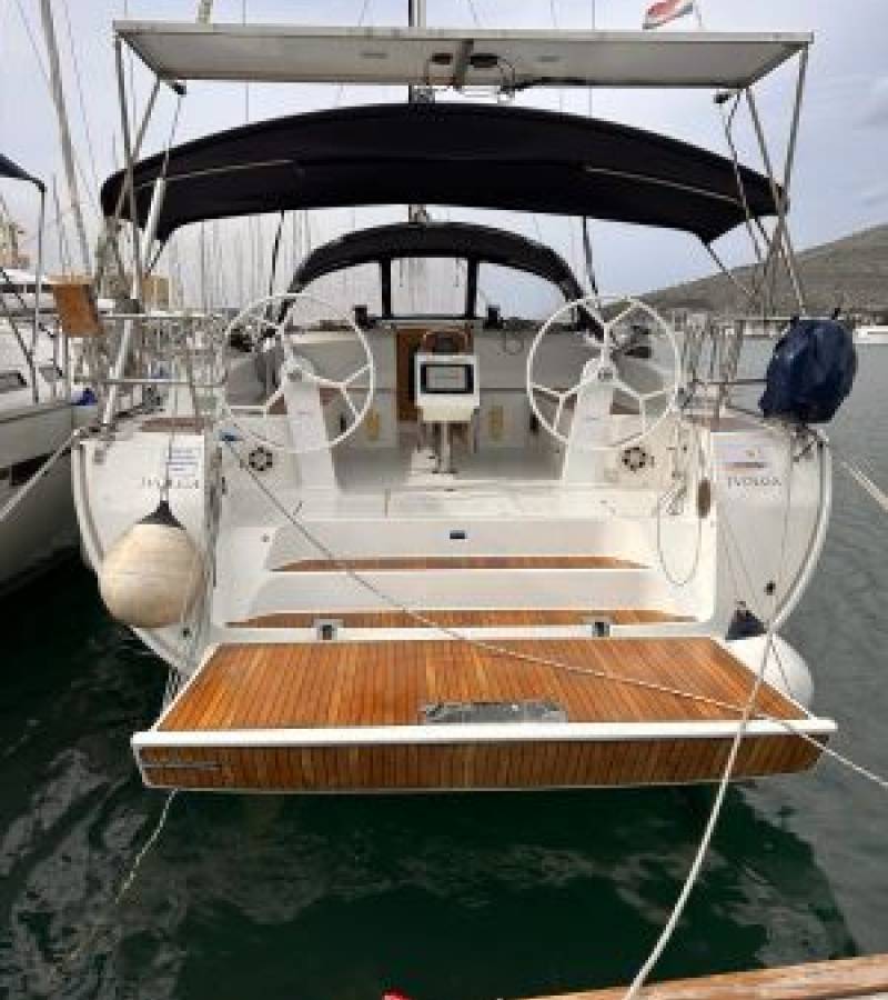 Bavaria Cruiser 51, Ivolga | Yacht Charter Croatia