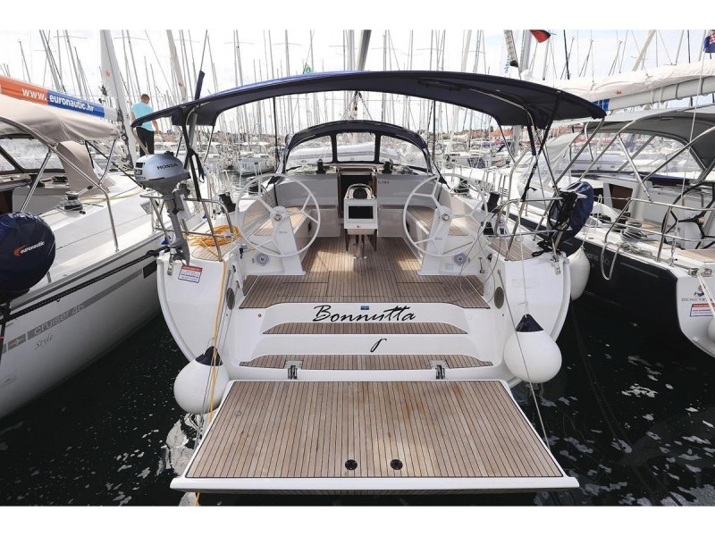 Bavaria Cruiser 51, Bonnytta | Yacht Charter Croatia