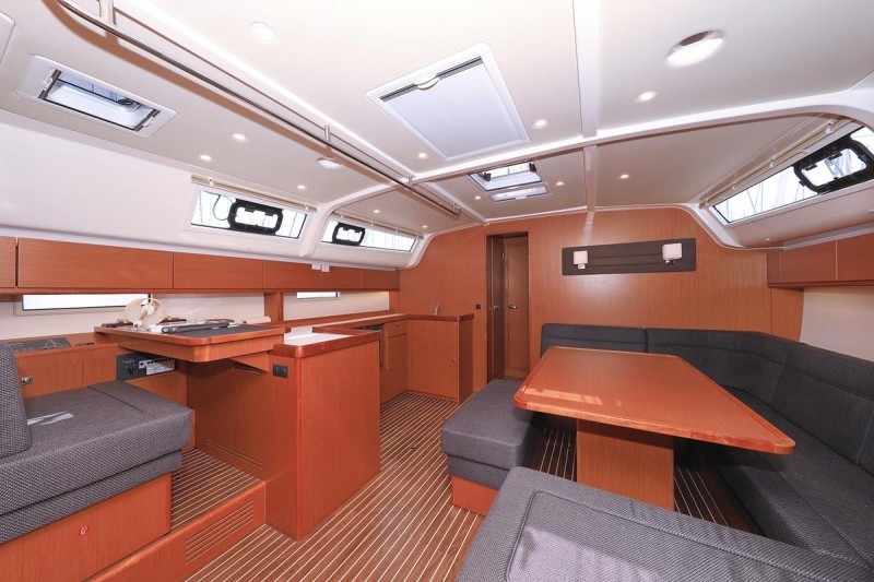 Bavaria Cruiser 51, Bonnytta | Yacht Charter Croatia