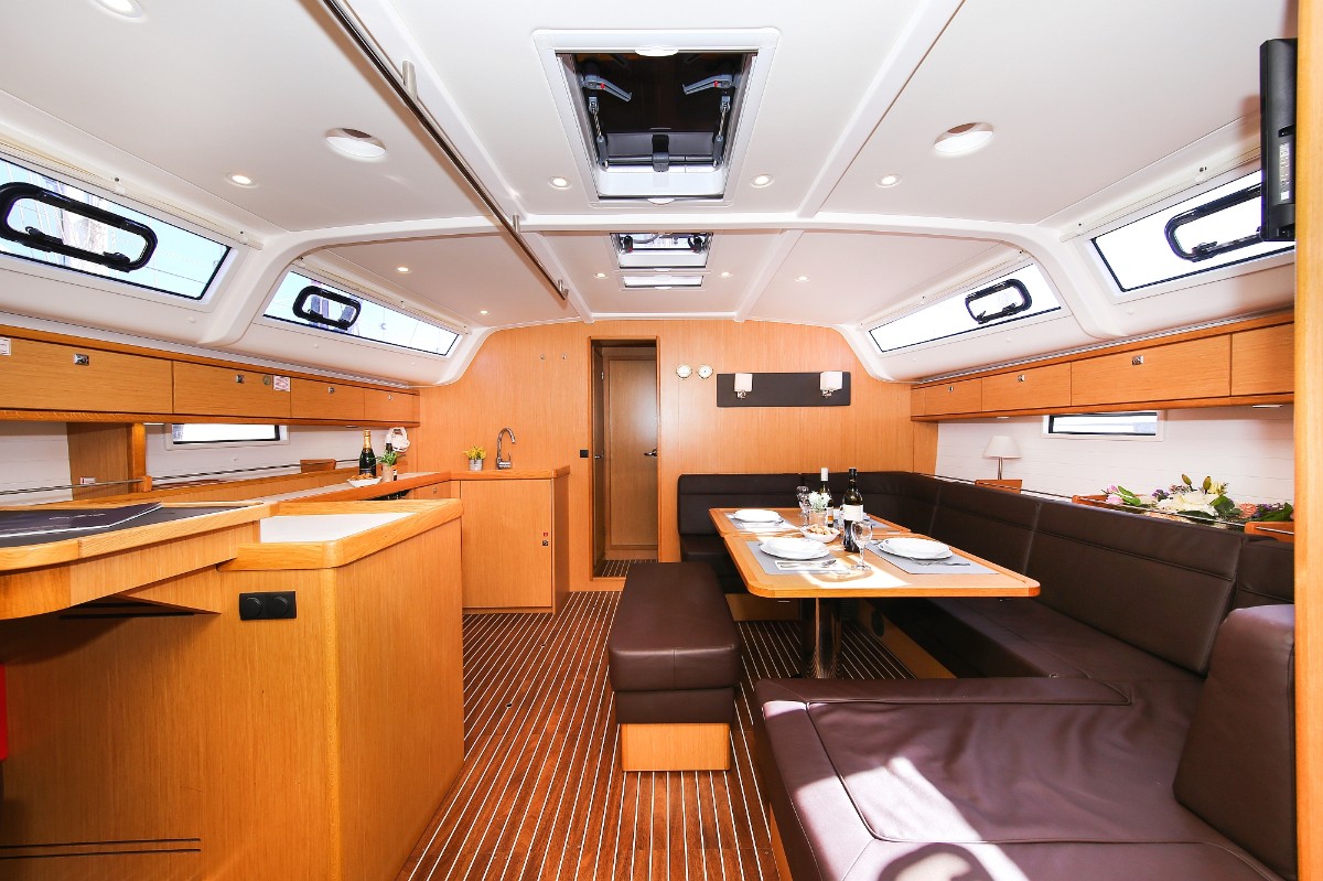 Bavaria Cruiser 51, Marcellino | Yacht Charter Croatia