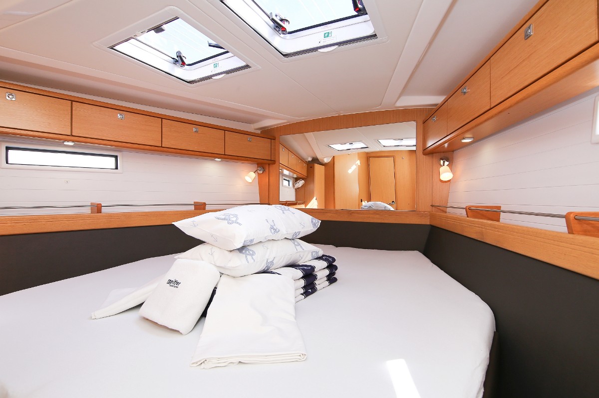 Bavaria Cruiser 51, Marcellino | Yacht Charter Croatia
