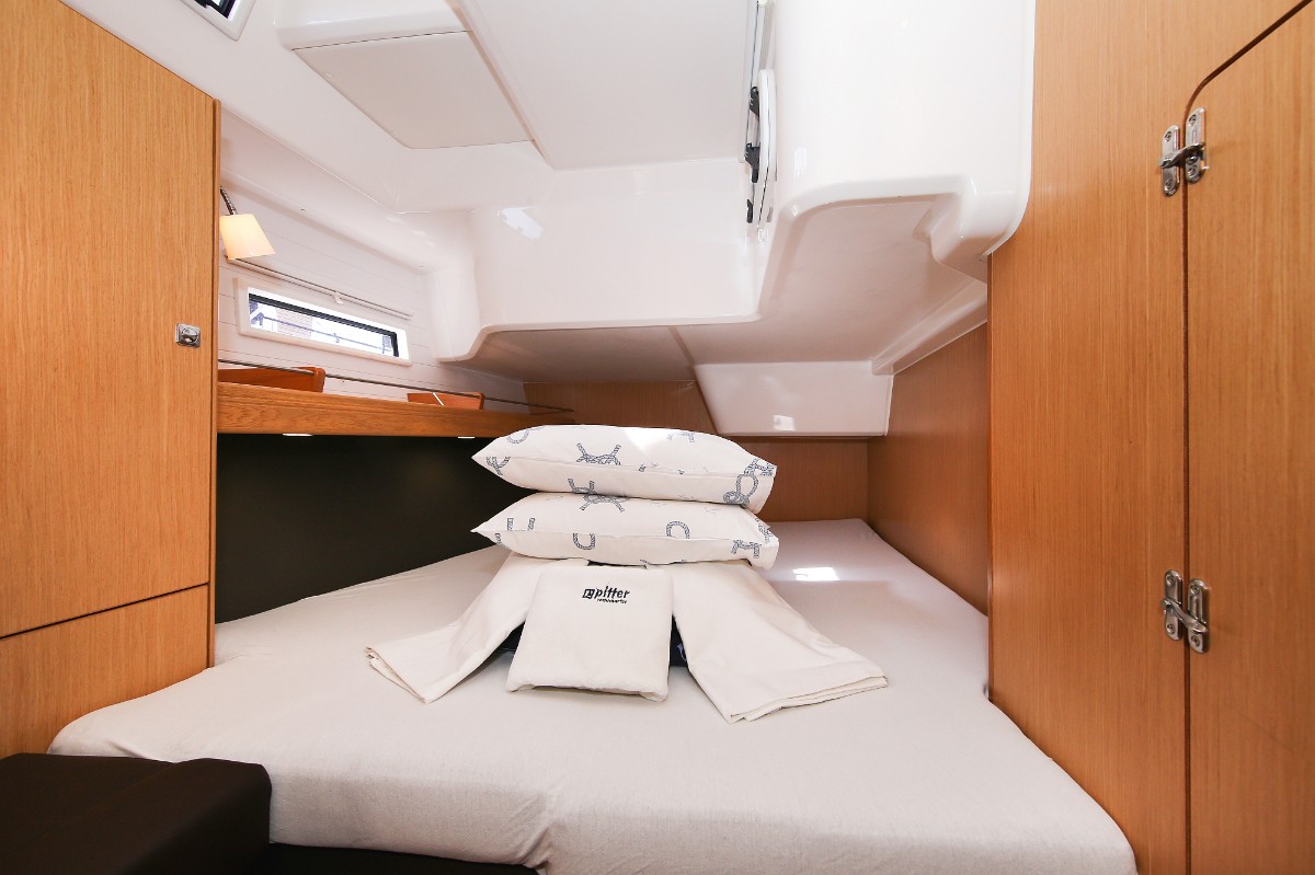 Bavaria Cruiser 51, Marcellino | Yacht Charter Croatia