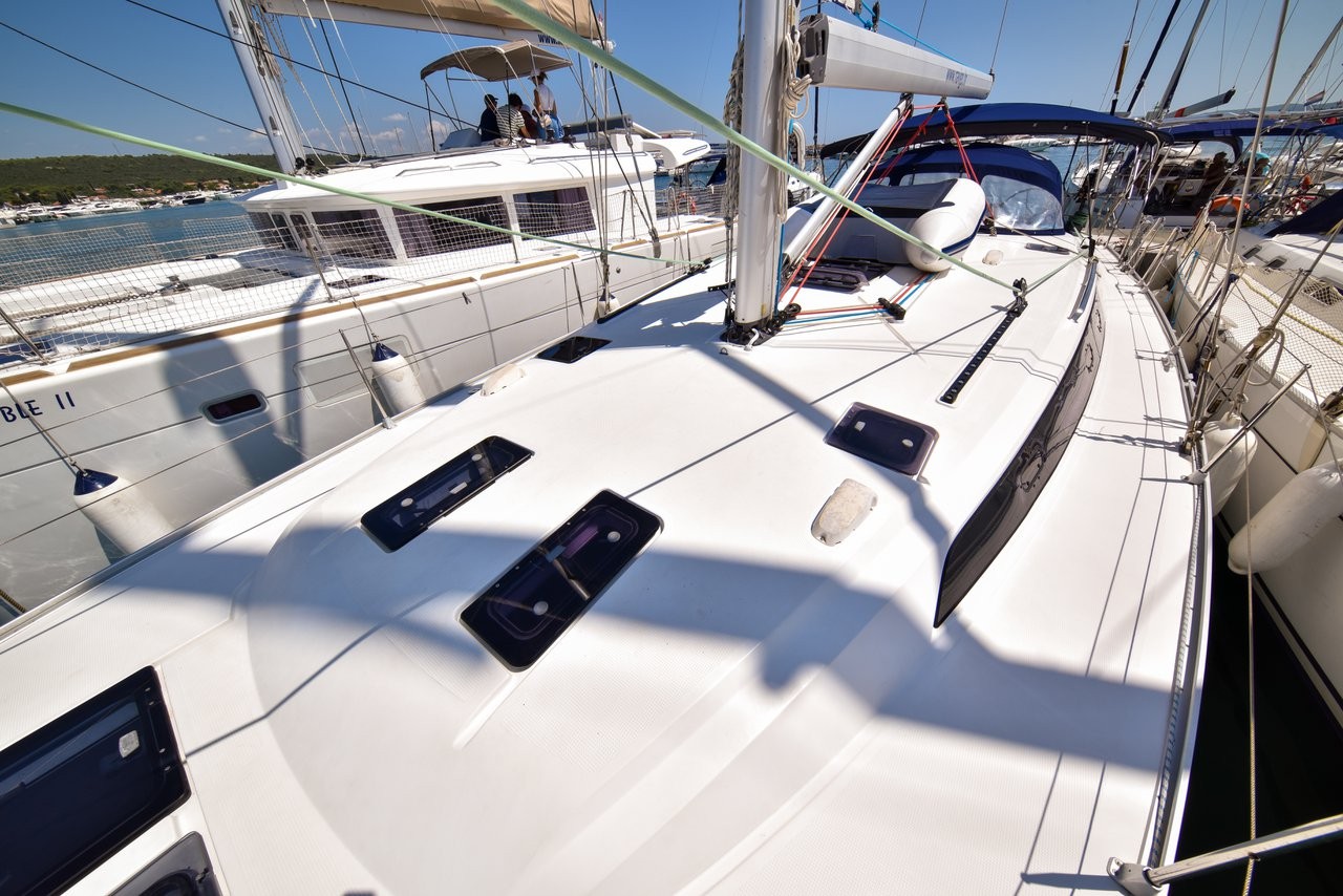 Bavaria Cruiser 51, Yolo | Yacht Charter Croatia