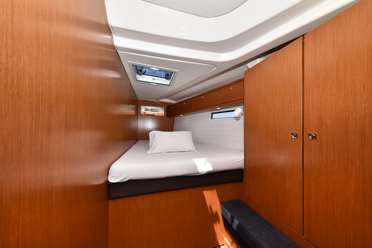 Bavaria Cruiser 51, Yolo | Yacht Charter Croatia