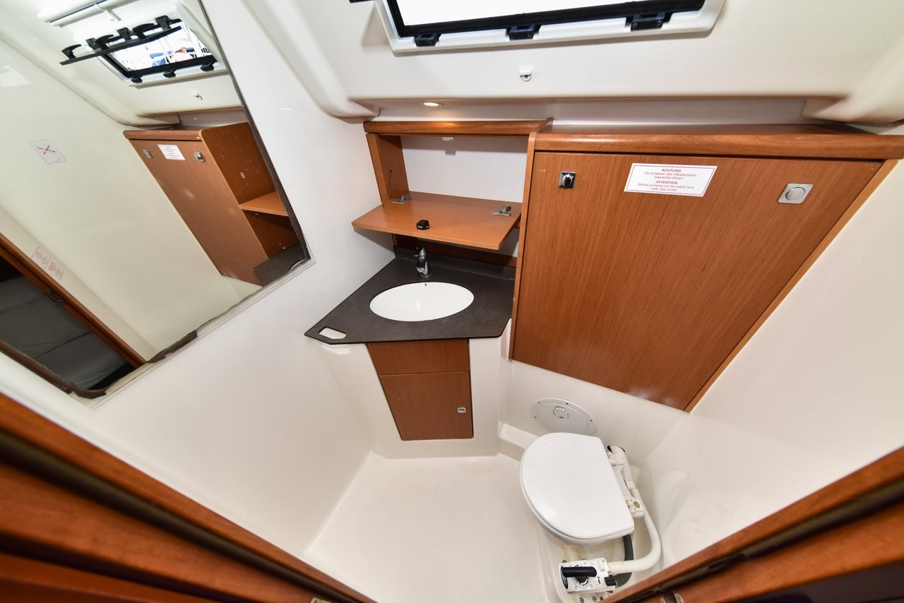 Bavaria Cruiser 51, Yolo | Yacht Charter Croatia