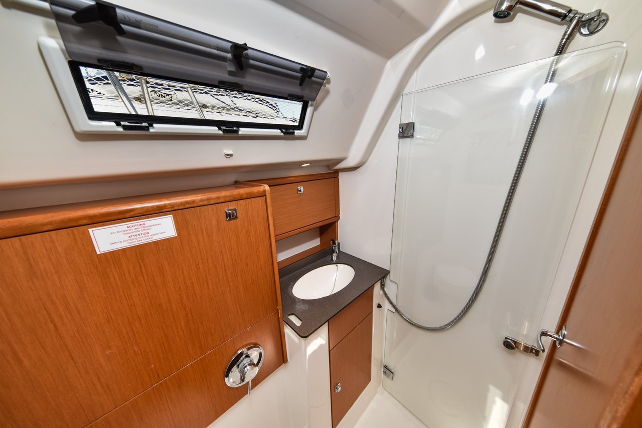 Bavaria Cruiser 51, Yolo | Yacht Charter Croatia