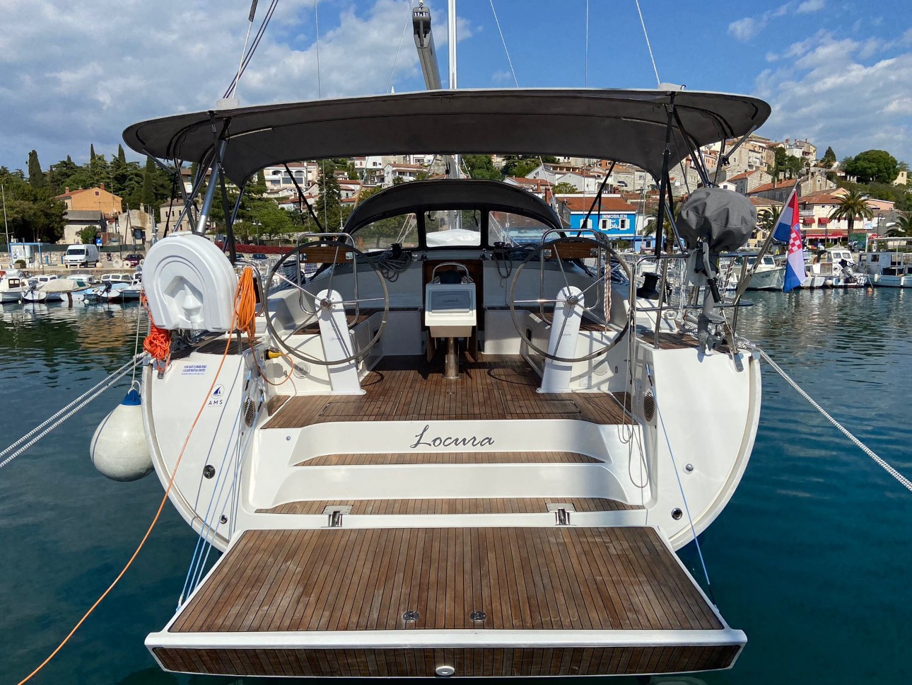 Bavaria Cruiser 51, Locura | Yacht Charter Croatia