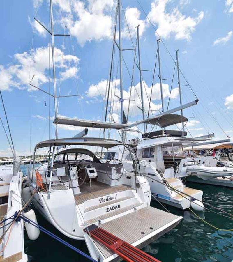 Bavaria Cruiser 51, Donna I | Yacht Charter Croatia