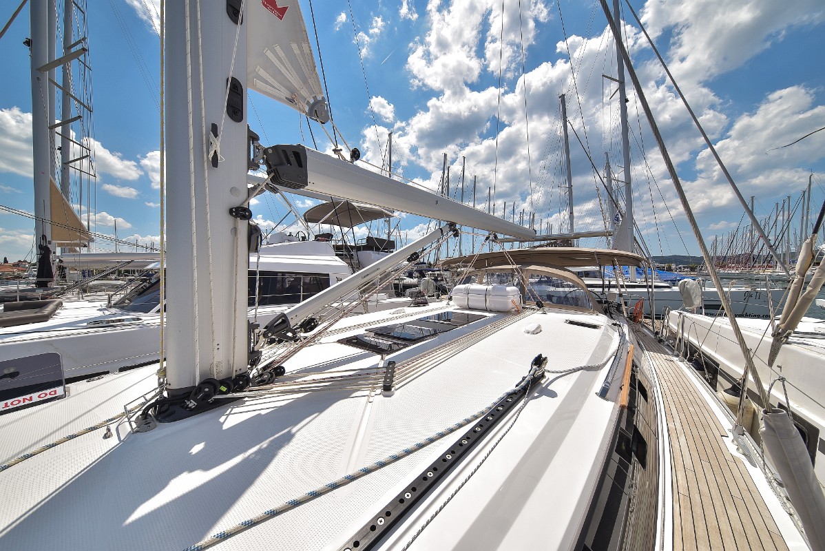 Bavaria Cruiser 51, Donna I | Yacht Charter Croatia