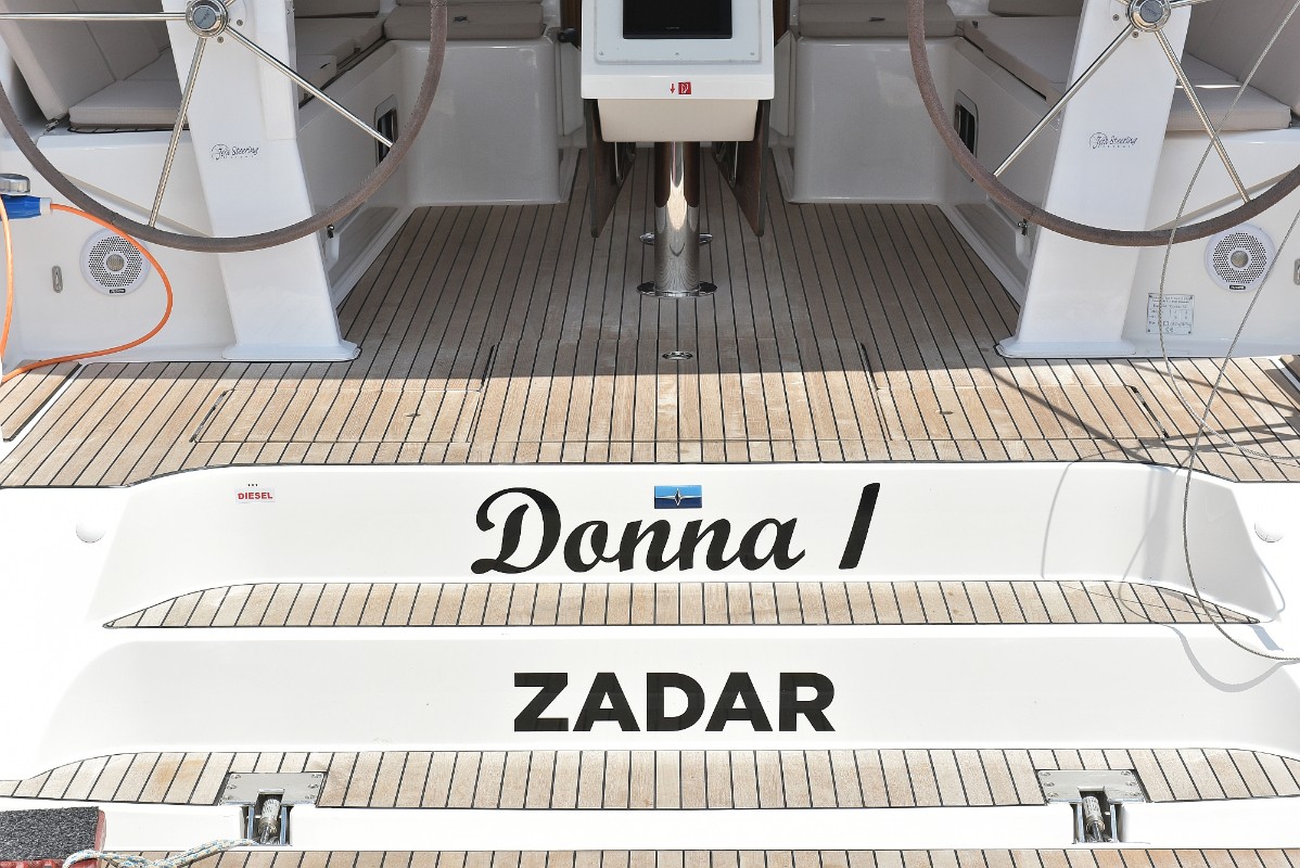 Bavaria Cruiser 51, Donna I | Yacht Charter Croatia