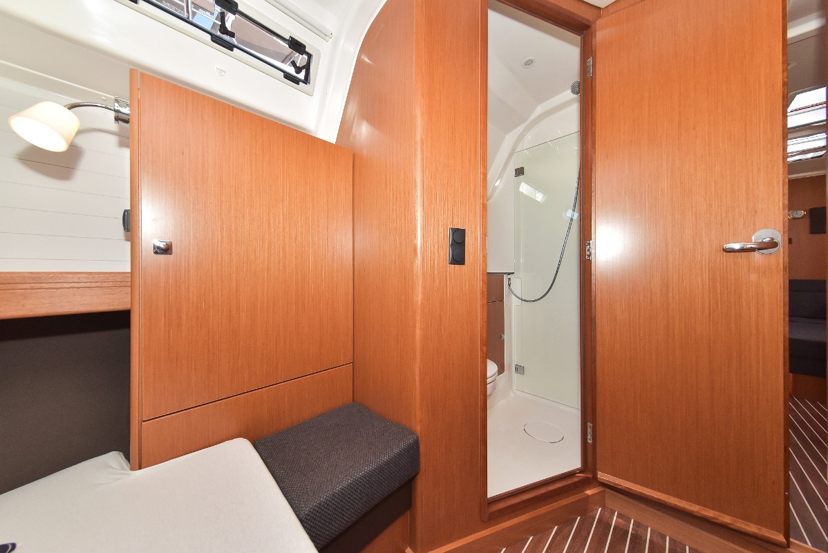 Bavaria Cruiser 51, Donna I | Yacht Charter Croatia
