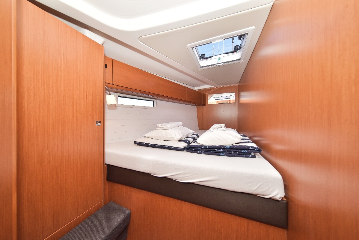 Bavaria Cruiser 51, Donna I | Yacht Charter Croatia