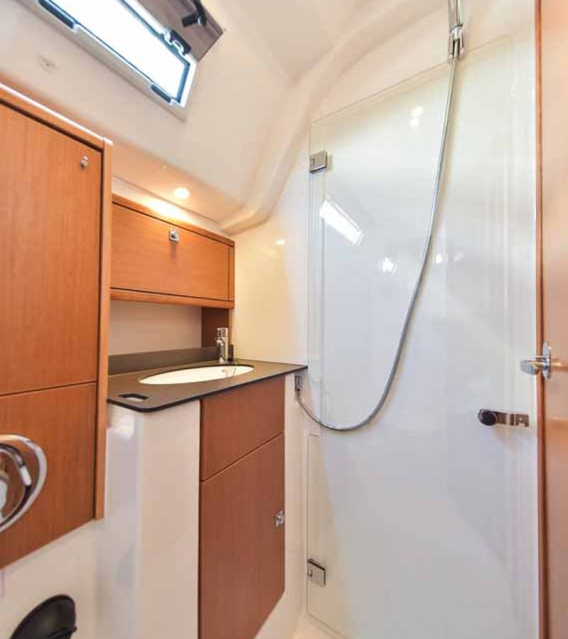 Bavaria Cruiser 51, Donna I | Yacht Charter Croatia