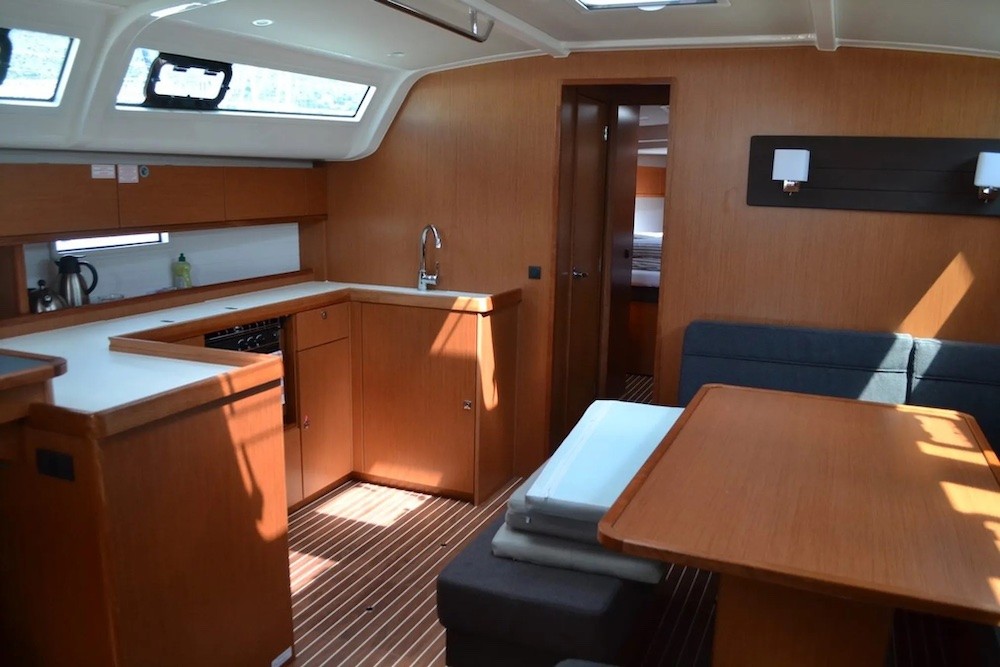 Bavaria Cruiser 51, Isabella | Yacht Charter Croatia