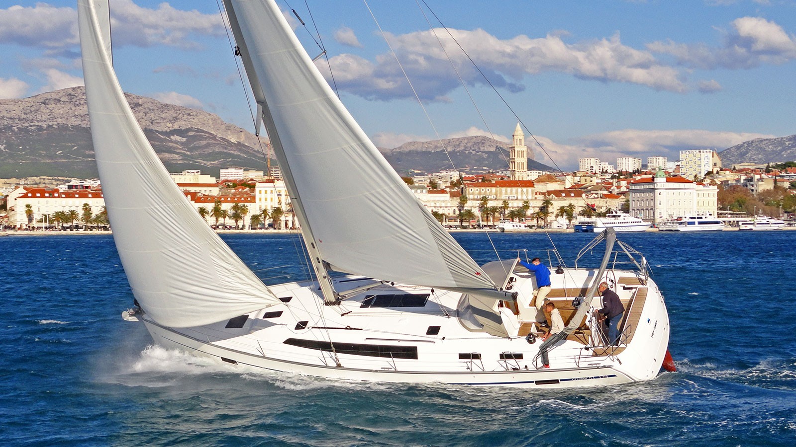 Bavaria Cruiser 51, Vela Tonka | Yacht Charter Croatia