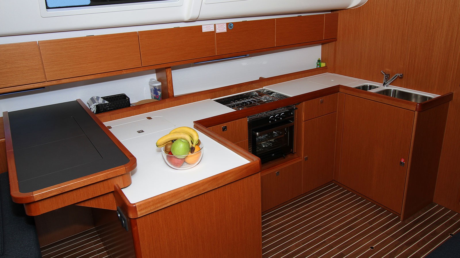 Bavaria Cruiser 51, Vela Tonka | Yacht Charter Croatia