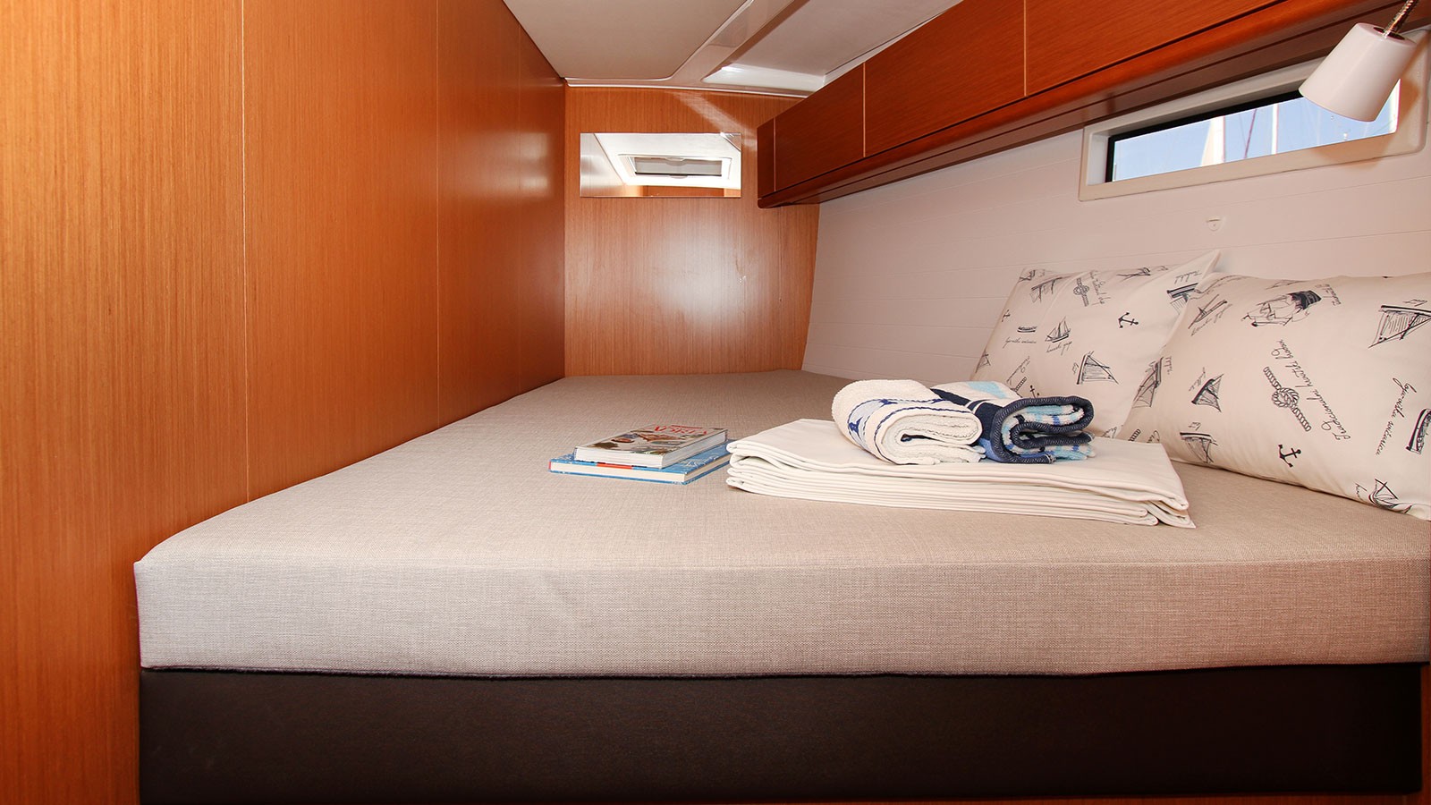 Bavaria Cruiser 51, Vela Tonka | Yacht Charter Croatia