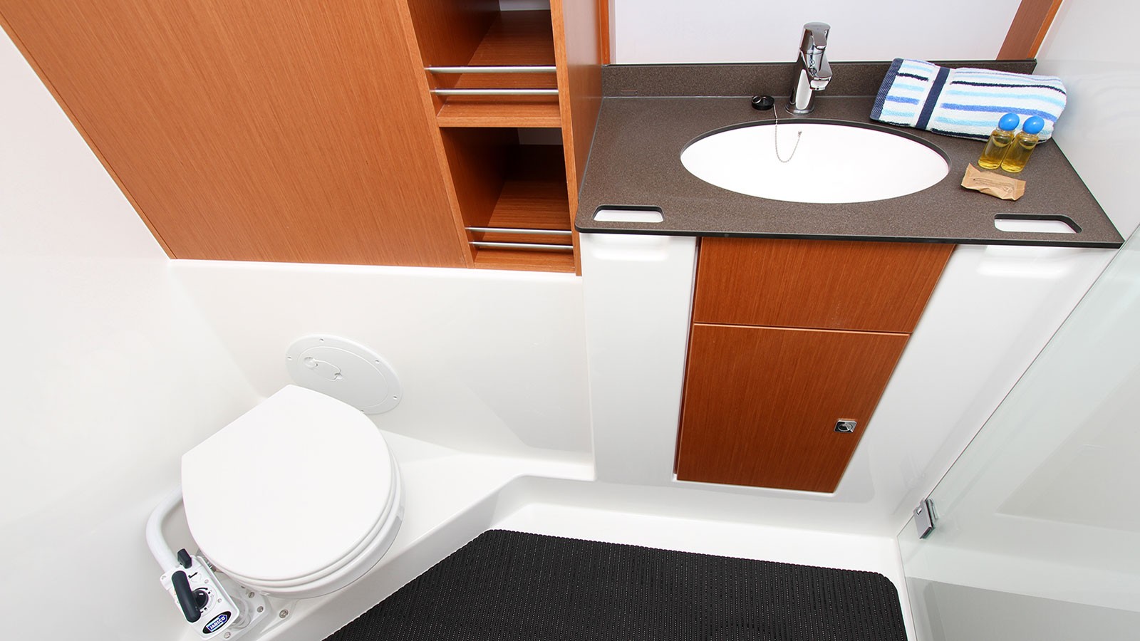 Bavaria Cruiser 51, Vela Tonka | Yacht Charter Croatia