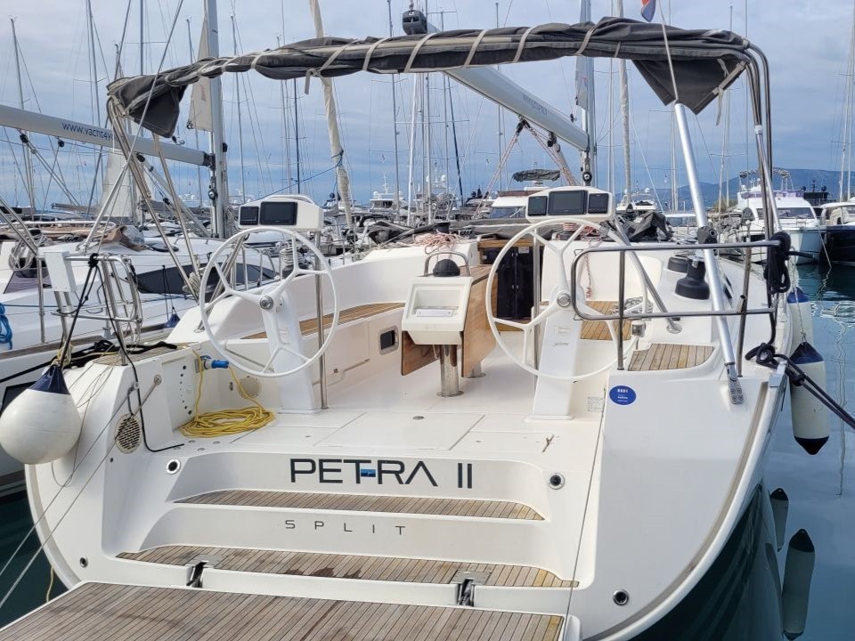 Bavaria Cruiser 51, Petra 2 | Yacht Charter Croatia