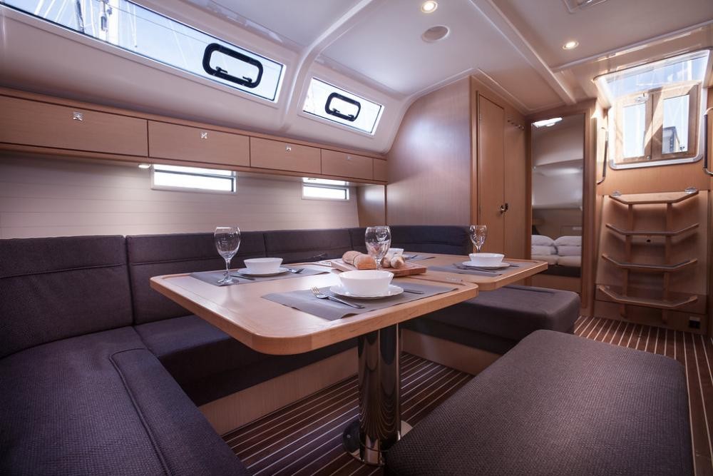 Bavaria Cruiser 51, Petra 2 | Yacht Charter Croatia