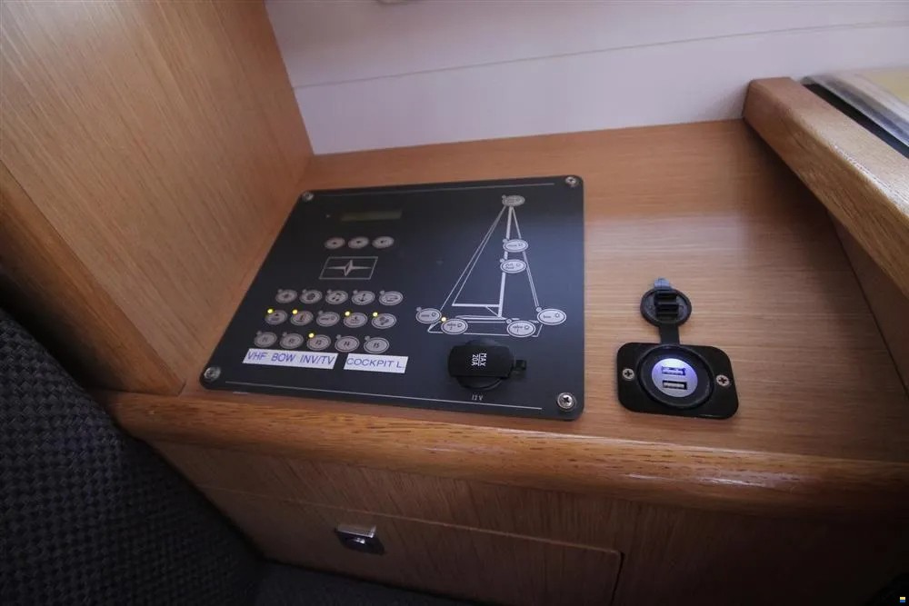 Bavaria Cruiser 51, Petra 2 | Yacht Charter Croatia