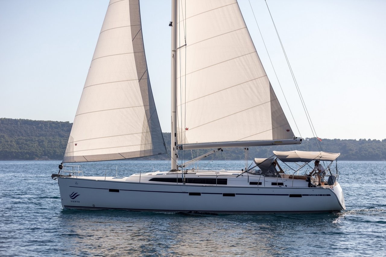 Bavaria Cruiser 51, Lui | Yachtcharter Kroatien