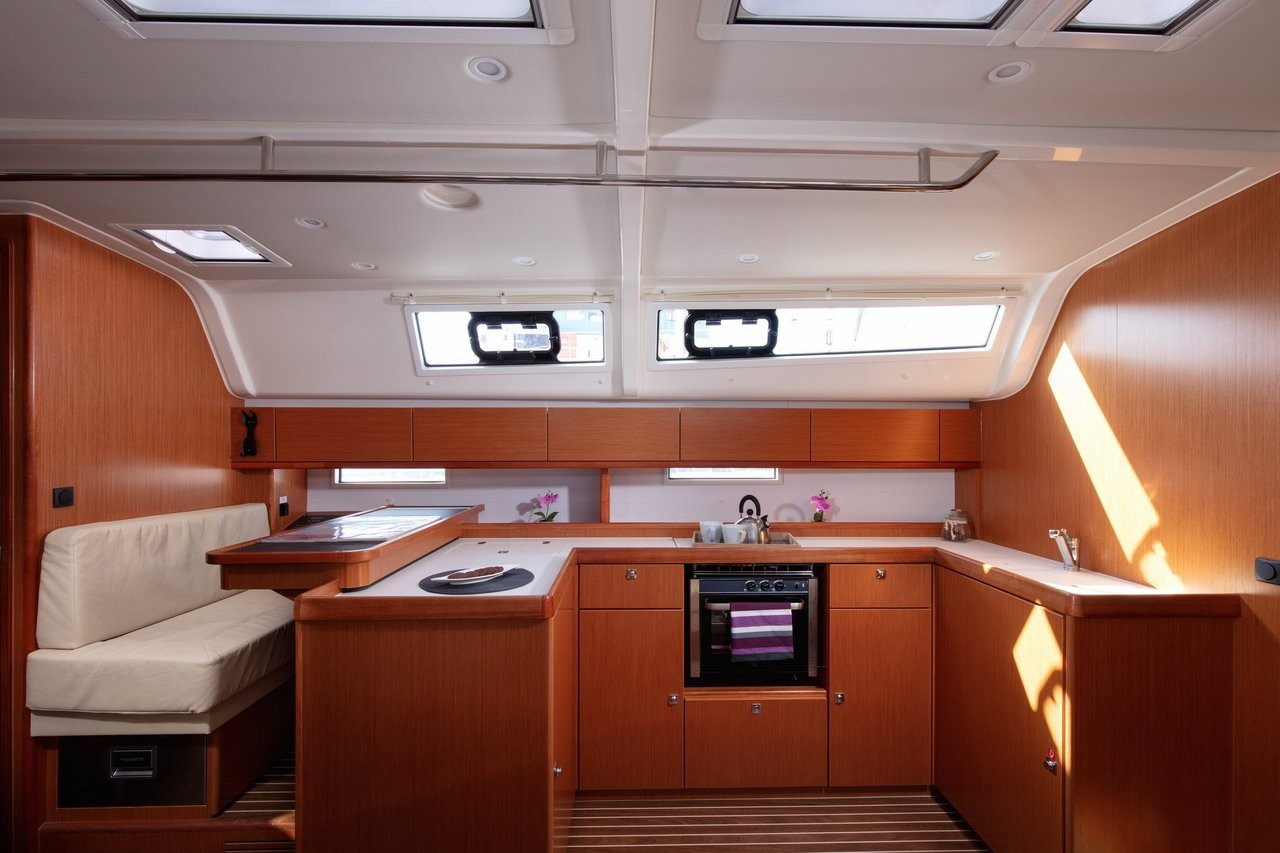 Bavaria Cruiser 51, Lui | Yachtcharter Kroatien