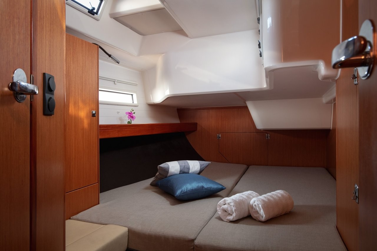 Bavaria Cruiser 51, Lui | Yachtcharter Kroatien