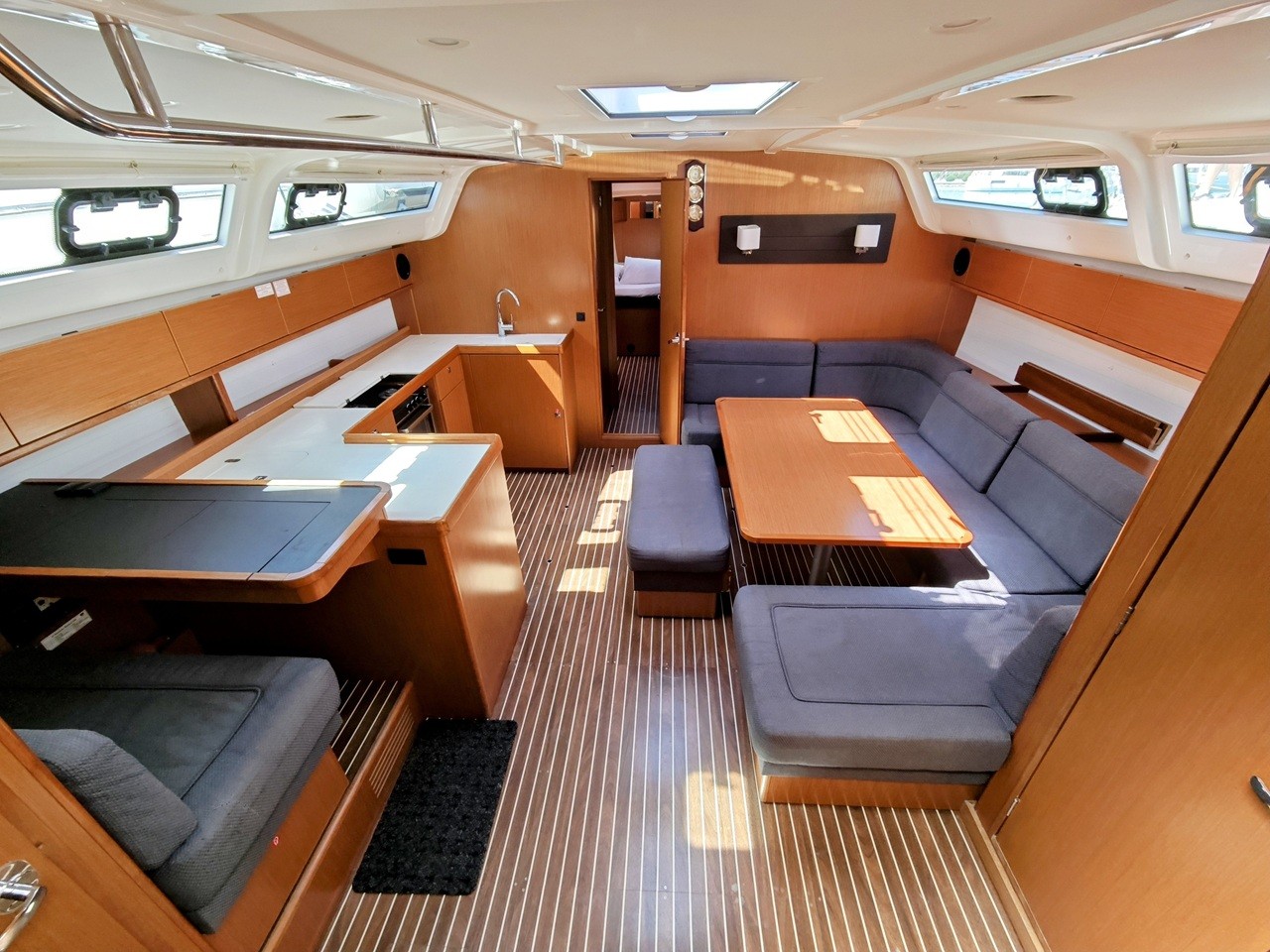 Bavaria Cruiser 51, Jozefina | Yachtcharter Kroatien